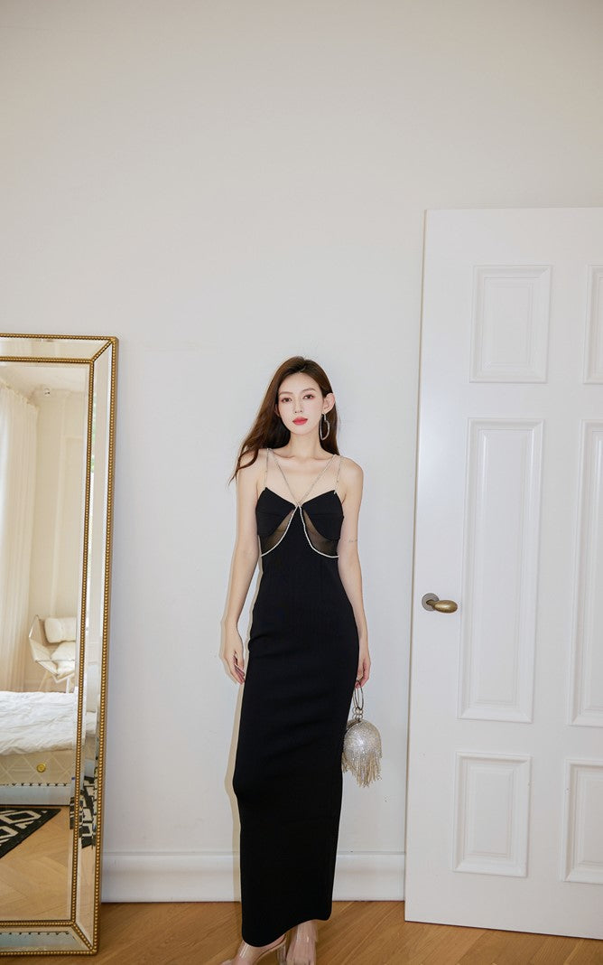 DOLLY High End Black Retro Style V-Neck Sleeveless Diamond Chain Long Dress-GENEVIEVE