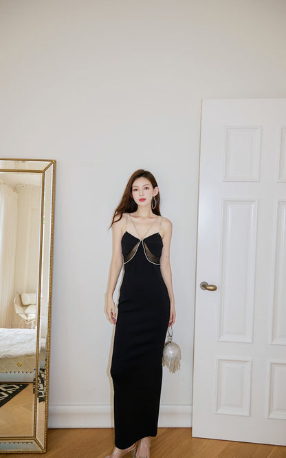 DOLLY High End Black Retro Style V-Neck Sleeveless Diamond Chain Long Dress-GENEVIEVE