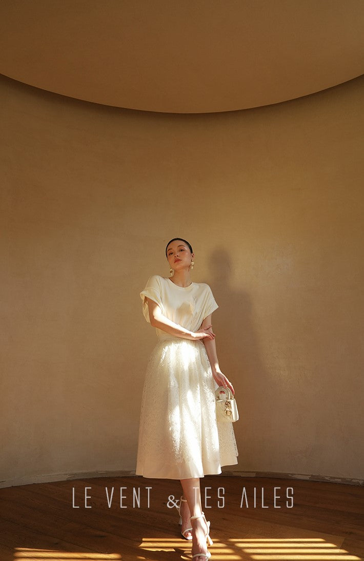 LE VENT&TES AILES  handmade Lush 100 cotton 3d flower short-sleeved top-Lyra