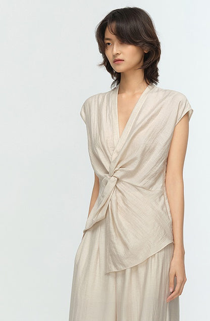 COMME MOI Summer V-Neck Sleeveless Kink Top - MERCY.