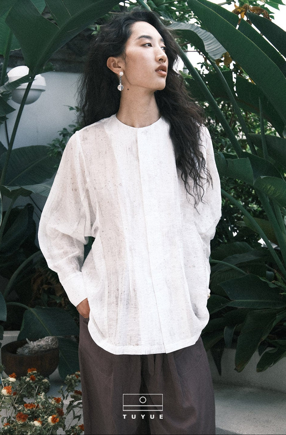 TUYUE Linen Light and Transparent Multi-Cut Waist Casual Shirt- MABEL.