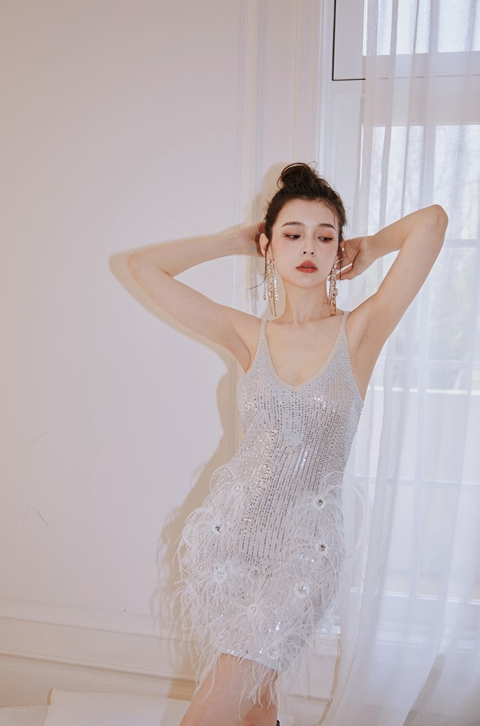 DOLLY Luxury Sliver V-Neck Sleeveless Beaded Sequin Feather Short Dress-JULIA