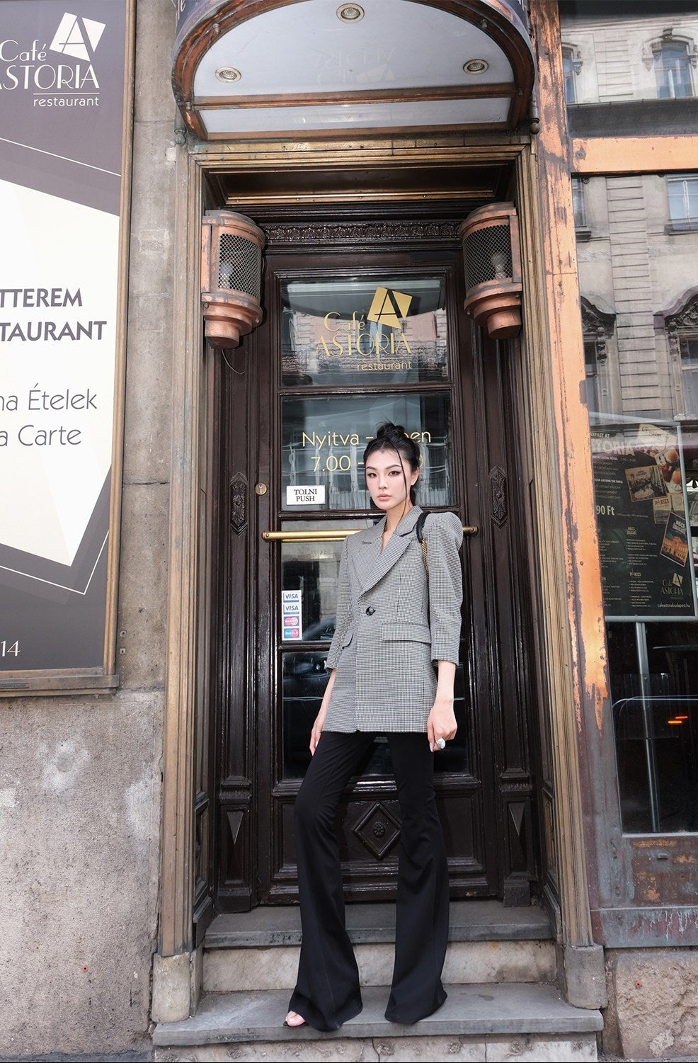MEI SANGUAN flared high-waisted pants - KEIRNAN