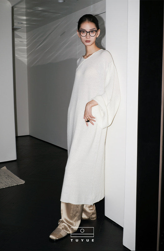 TUYUE Wool Crew Neck Slanted Placket Long Sleeve Knitted Dress - MARIA.