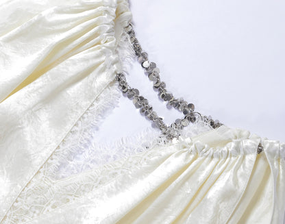 WANGXO|Lace-Trimmed Metal Chain Halterneck V-Neck Pleated Top with Delicate Texture -AYRA