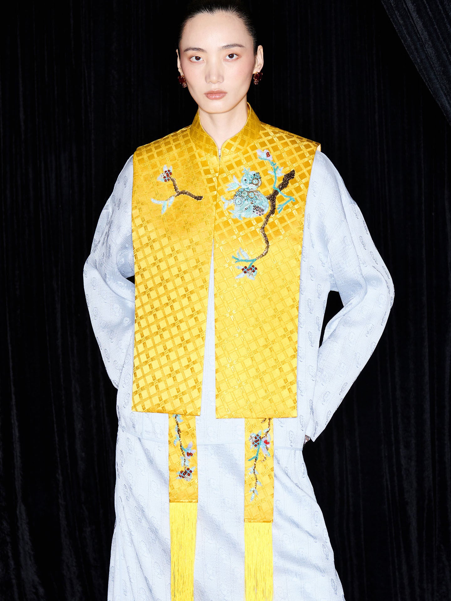 M ESSENTIAL Mackay designer brand palace checkered jacquard dotted emerald nail colllar - MIN'