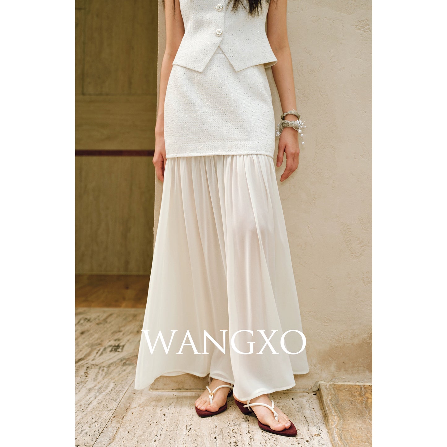WANGXO |Light Georgette V-Neck Vest & Flowing  Skirt Suit Set-RINA