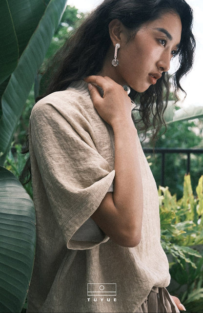 TUYUE One-piece Cut Knit Collar Loose Short Sleeve T-Shirt - BEVERLY.