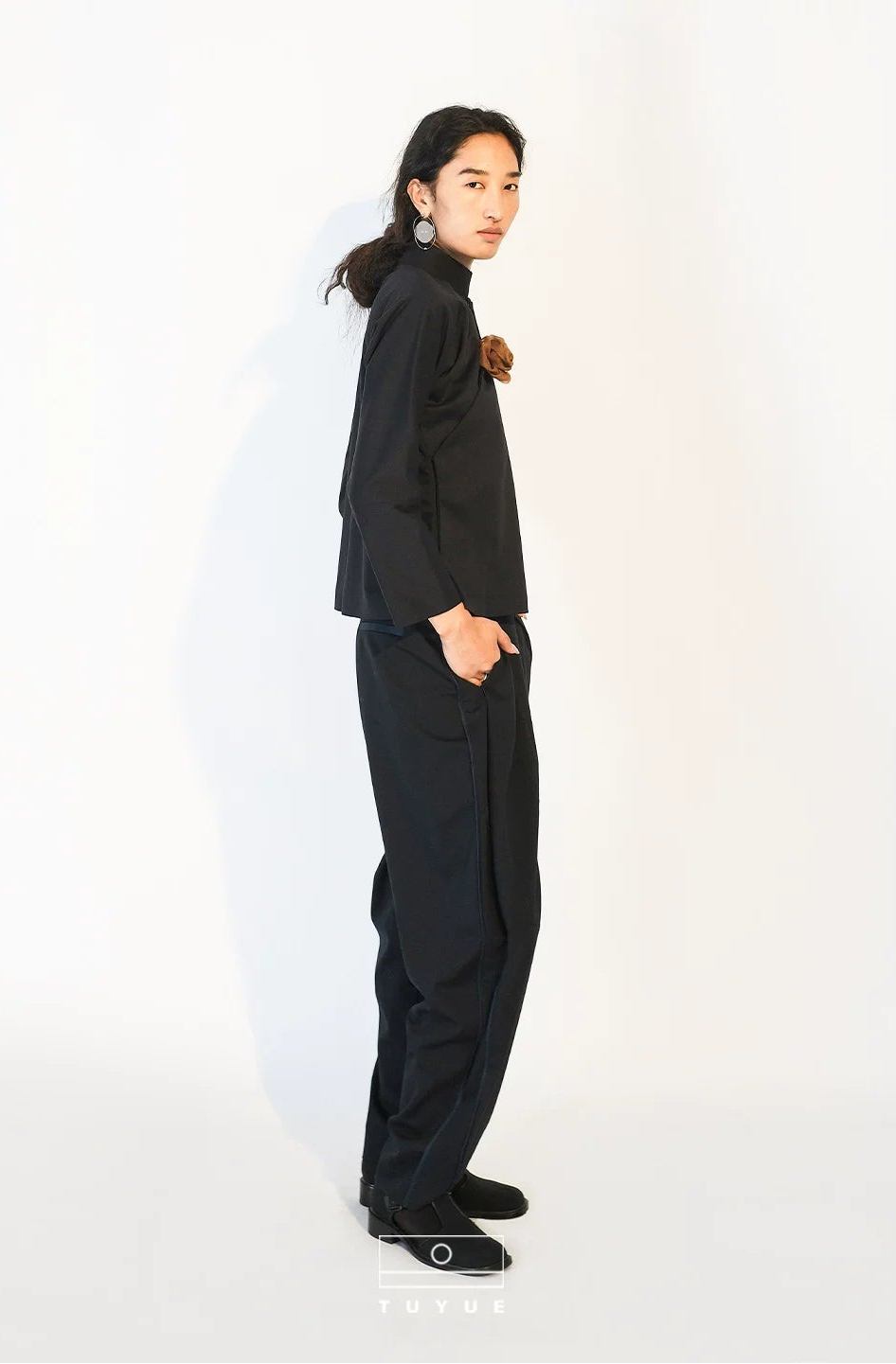 TUYUE stand-up collar ancient cut slim corsage decoration cropped autumn and winter top- LENA