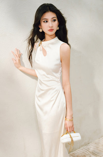 WANGXO |Water Drop Cutout, Custom Pin & Pinch-Pleated Sleeveless Dress- SENA