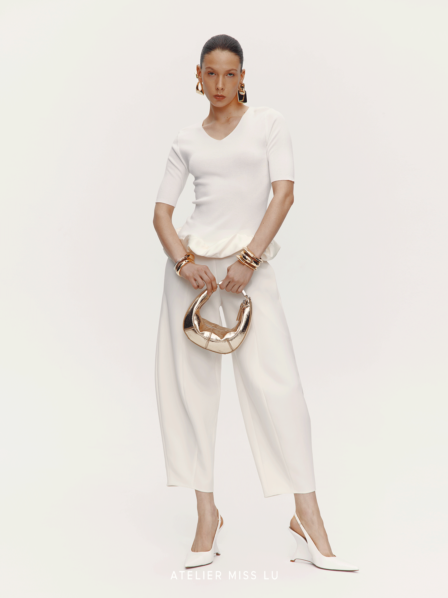 ATELIER MISS LU Hem Cloud Surround Stitching V-Neck Knitted Top - FLOD.