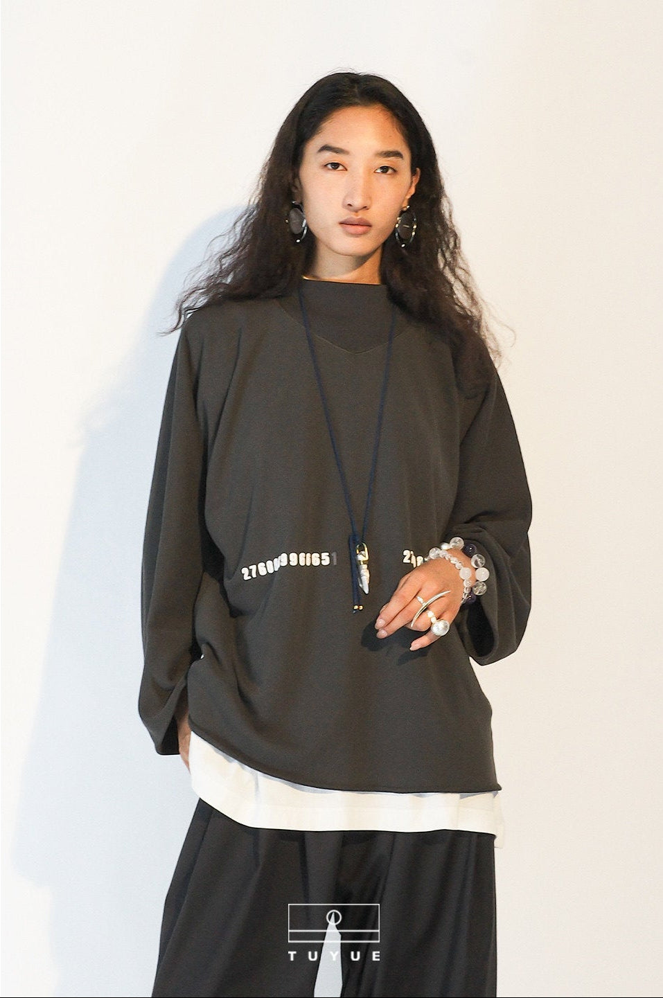 TUYUE Grey Heavy Cotton Small Turtleneck Relaxed Sweatshirt - DAWN.