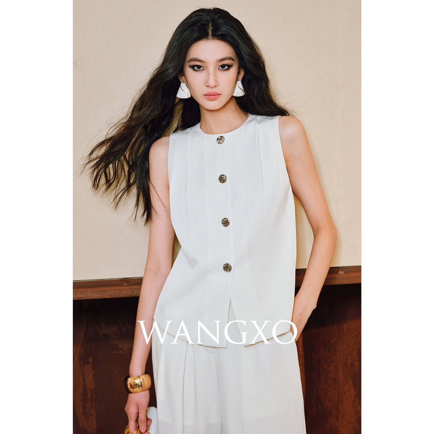 WANGXO | Skin-Friendly Fabric with High-End Metal Buckle Hand-Pinched Layered Urban Suit -NIXI