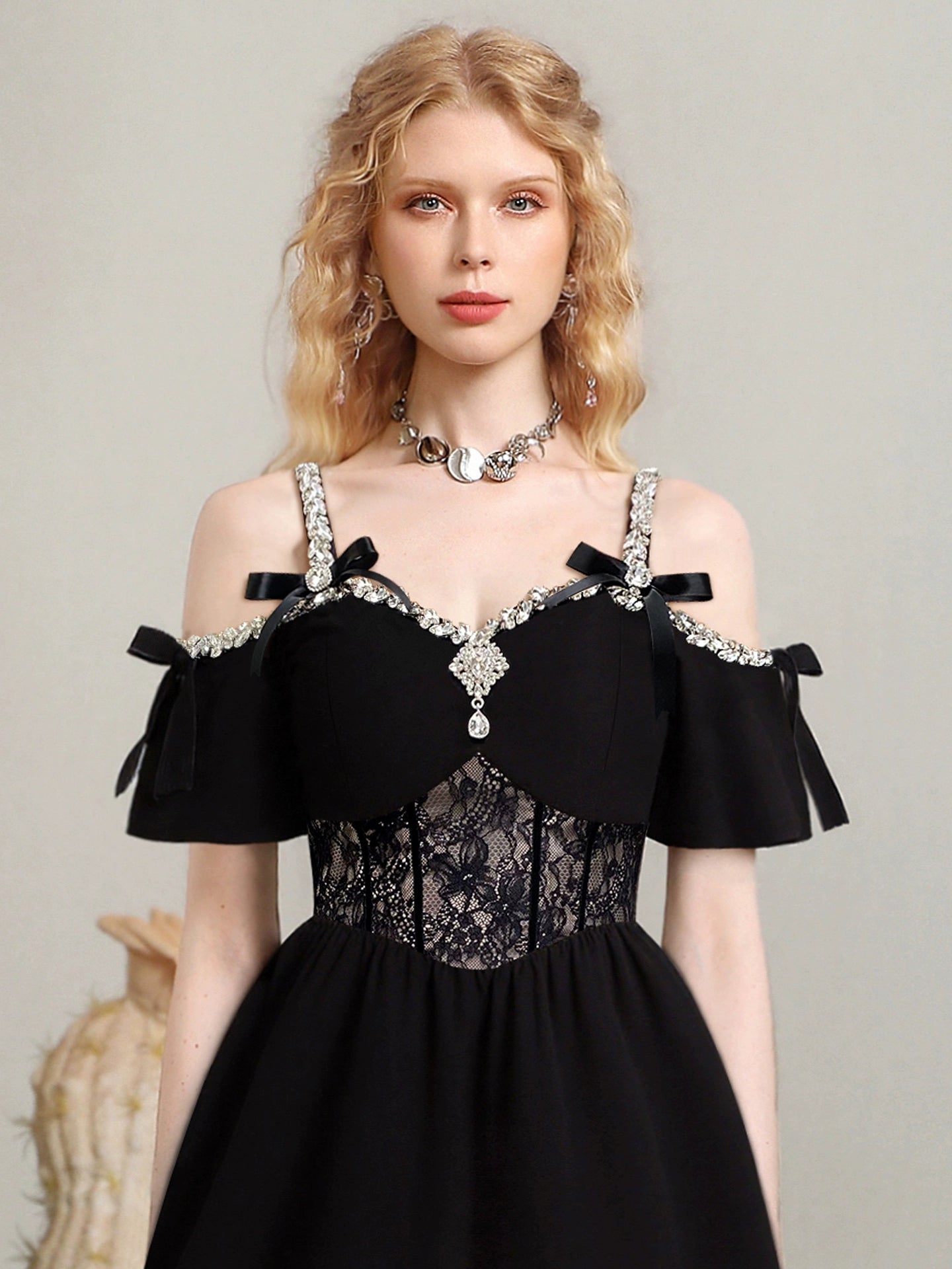 CHECOCRE summer new heavy design sense diamond chain bow dress - JOEL.