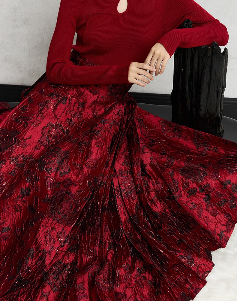 HECO Wear Gold Wire Embossed Horse Face red high waist pleated Skirt - burn.