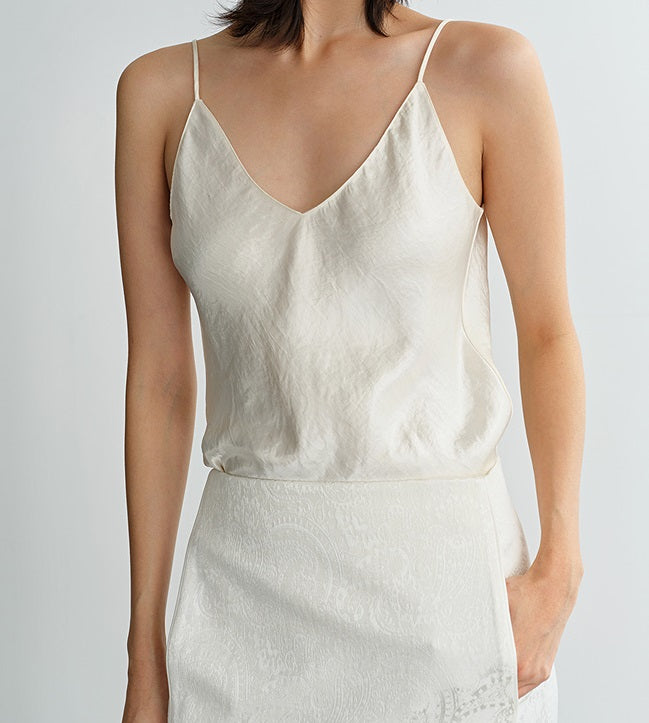 COMME MOI Lu Yan Designer Women's Full Acetate Texture Fashion V-Neck Sling - JAMES.