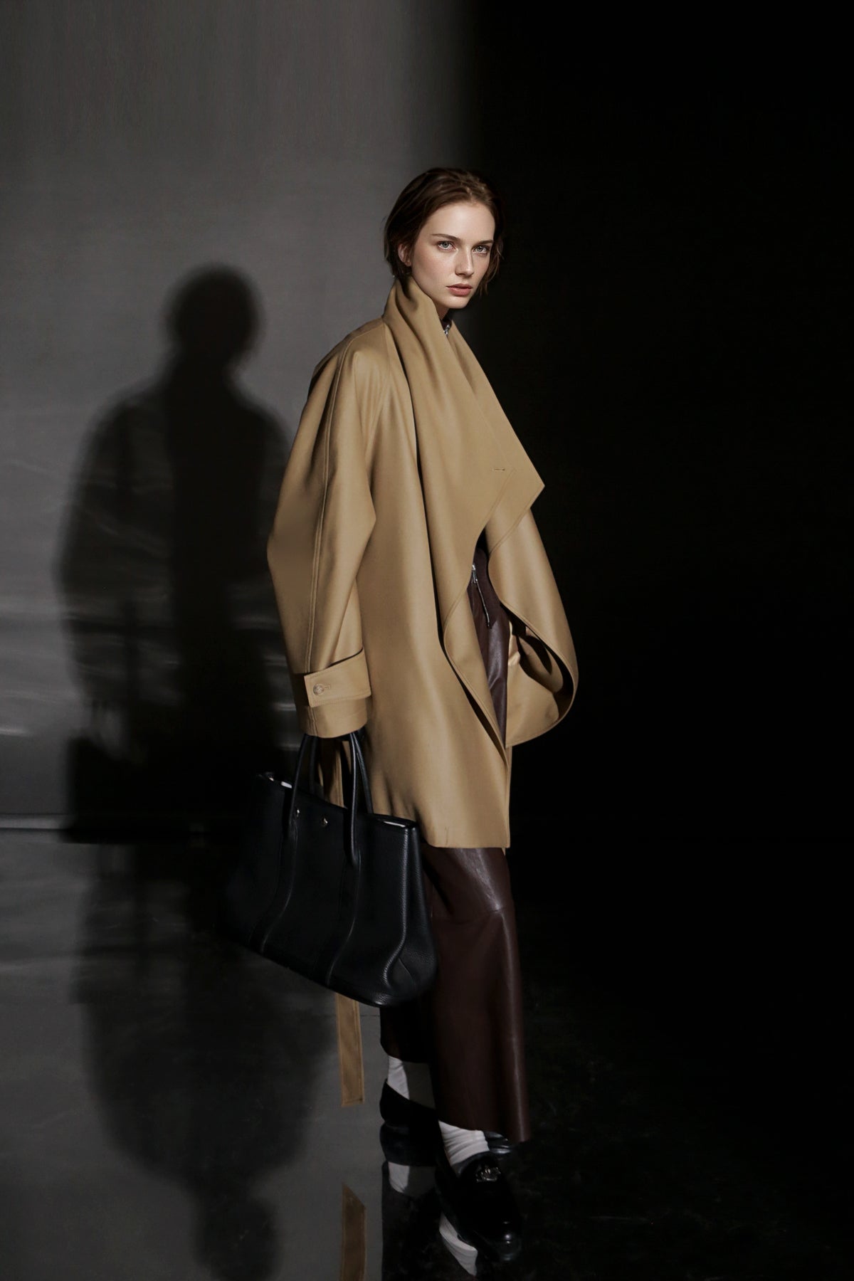 PIAOIN Silhouette design short windbreaker women's luxury jacket commuter-JEAN