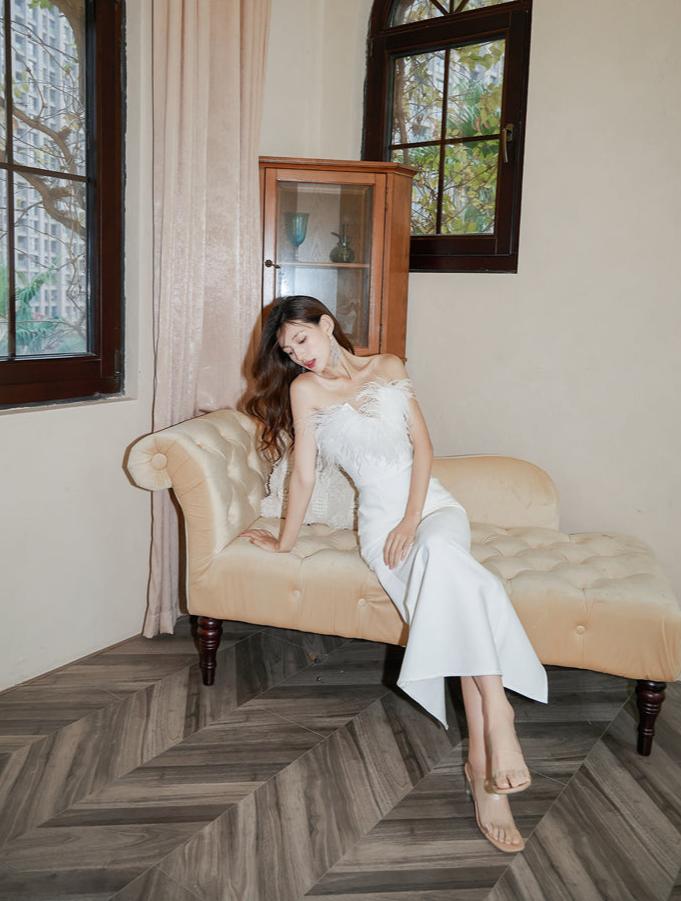 DOLLY Elegant Black Off Shoulder Feather Tube Top Long Slim Fit Dinner Dress-LILIAN