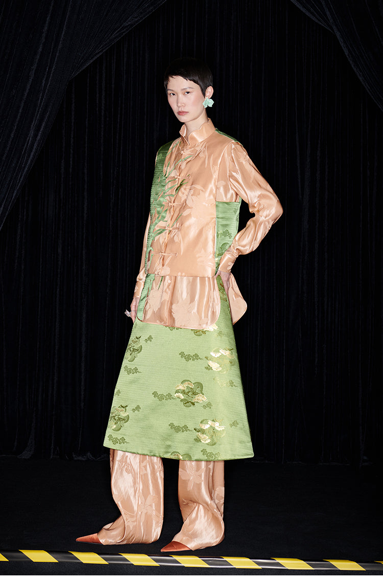 M essential Mackay's designer orchid puffer gilet shirt skirt Pant set - three.