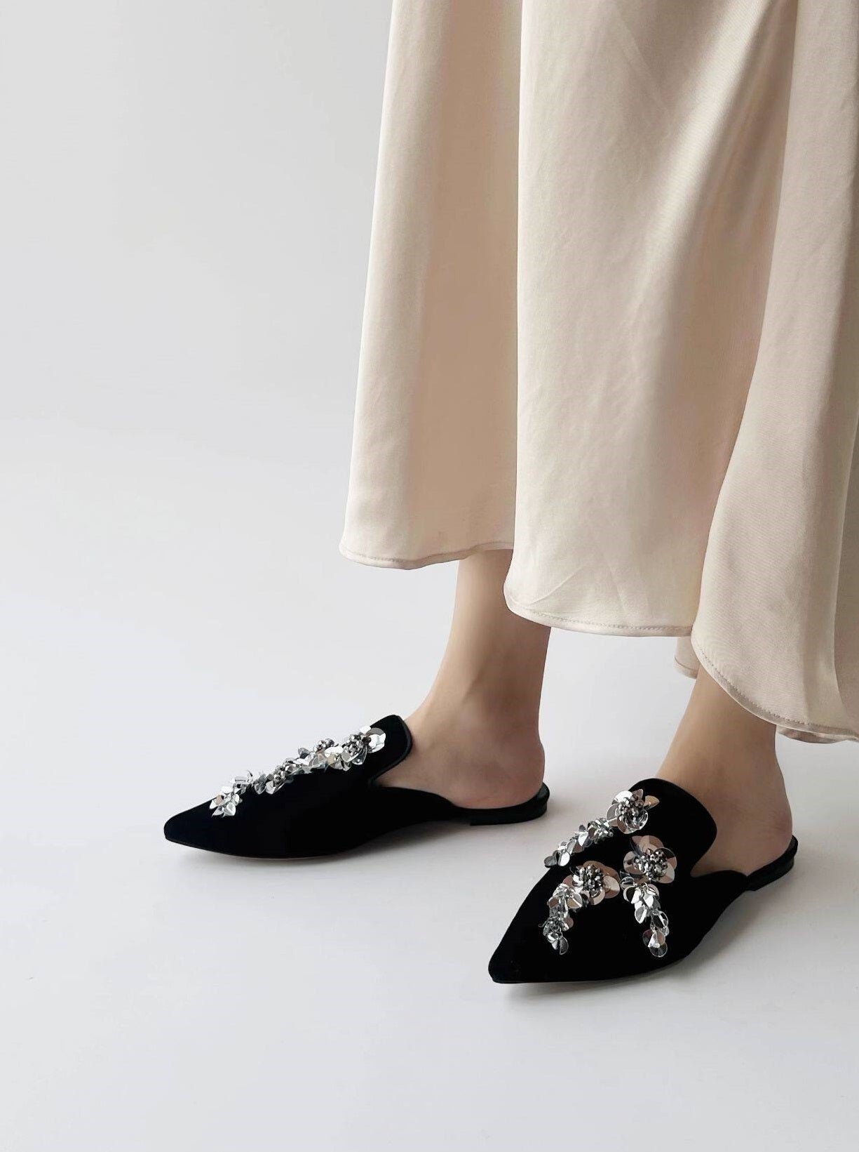 B-FEI women's sequins floral glitter slippers-SAKA.
