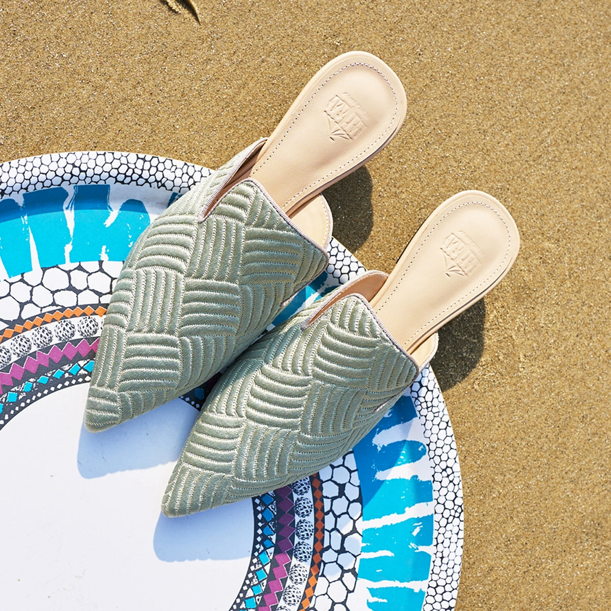 B-FEI spot designer solitary slippers special flash sale-CHAND.