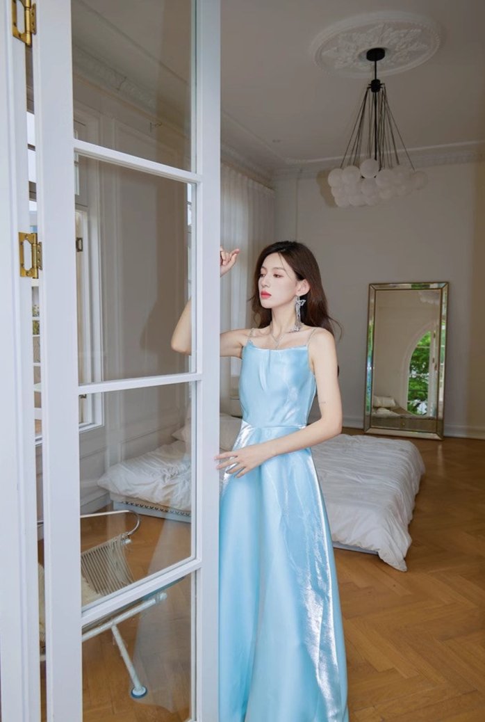 DOLLY High End Blue Off Shoulder Sleeveless Long Suspender Banquet Dress-AGATHA