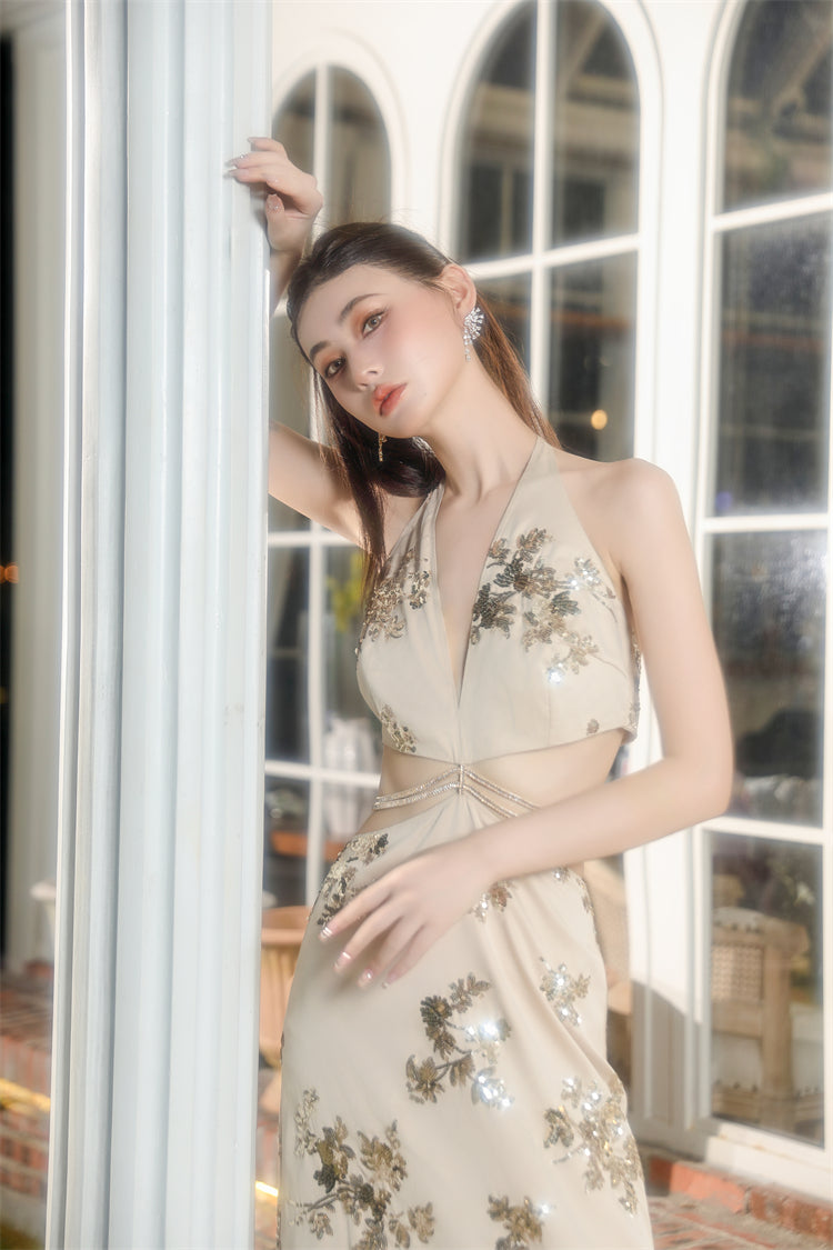 luxury halter neck dresses Crystal embellished dress with halter neck Walone LLC