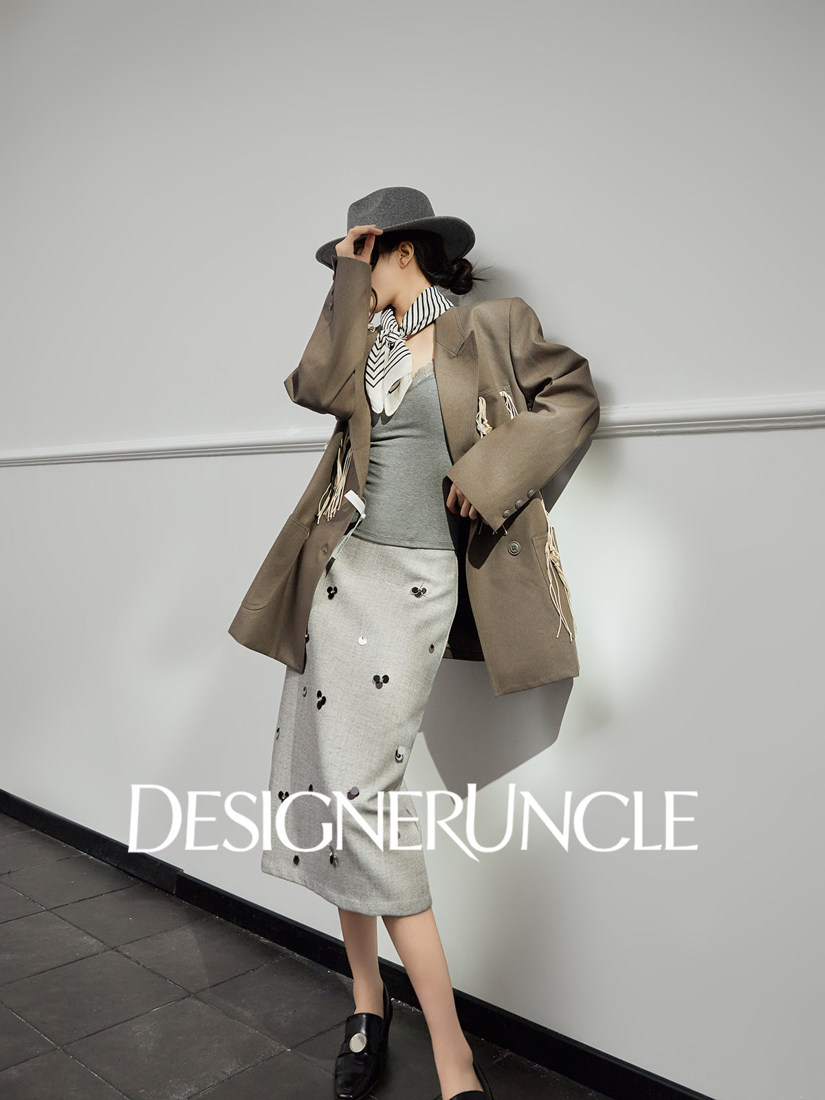 DGU "Sugu" khaki short jacket new commuter versatile small fragrant blazer - Felix.
