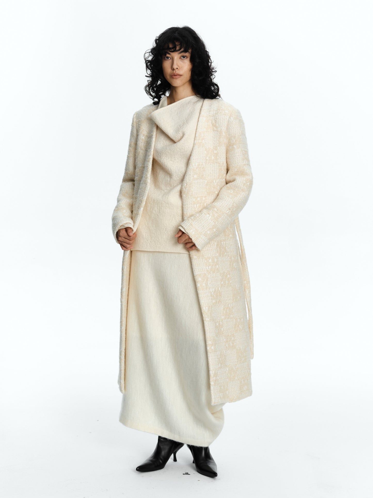 SERRER Beige roving texture weave style lace-up wool coat - FATIMA.