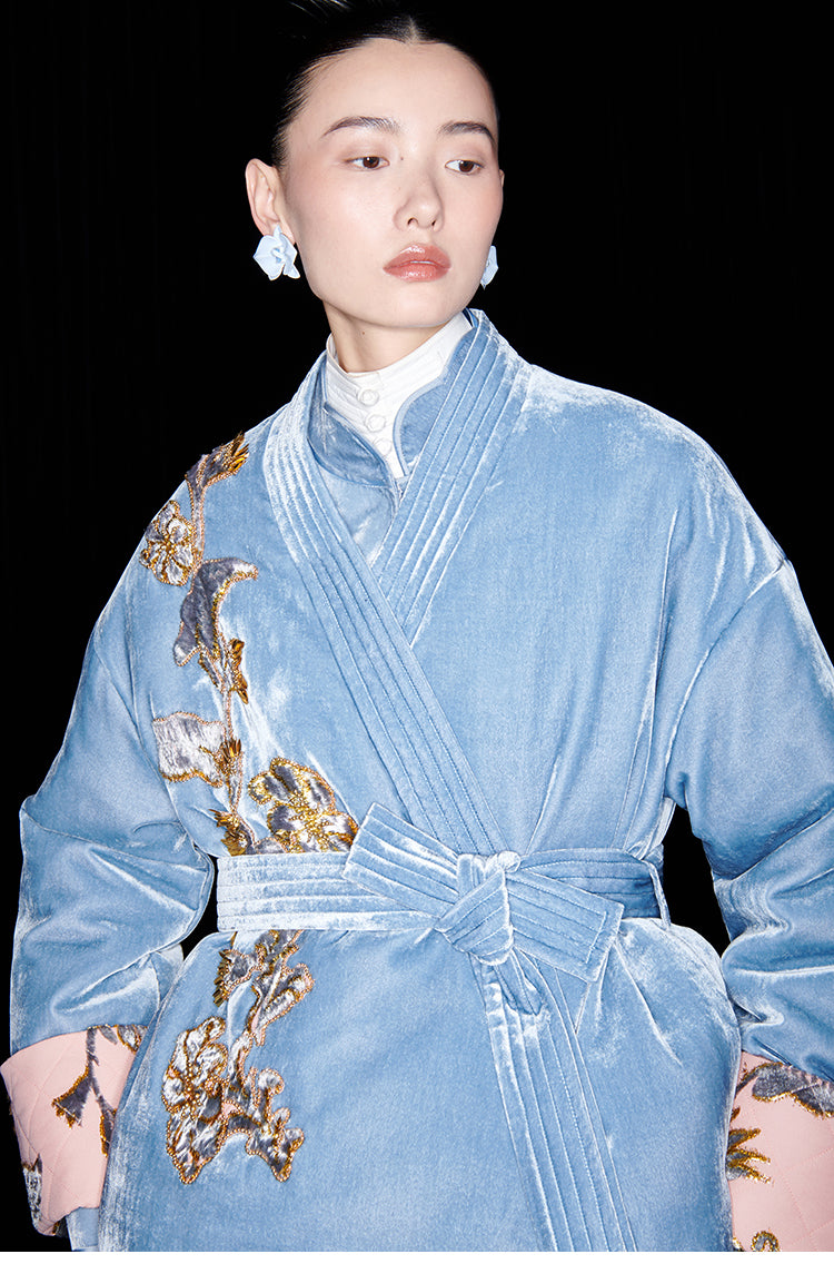 M essential Mackay designer cut-and-appliqué folded puffer jacket - rain.