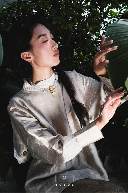TUYUE  Grey Crew Neck Back Lace-up Long-Sleeved Top - SNOW.