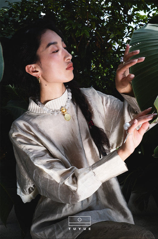 TUYUE  Grey Crew Neck Back Lace-up Long-Sleeved Top - SNOW.
