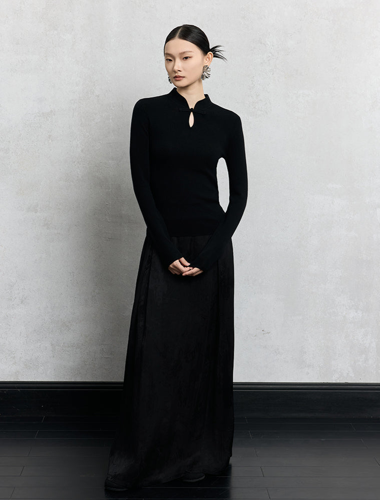 HECO Plain Worsted Wool Cheongsam Collar Buckle Knitwear - close.