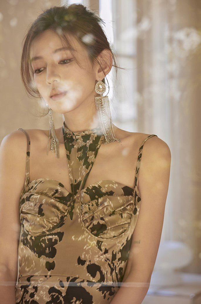 DOLLY Elegant Sleeveless Halter Neck Pleated Slim Fit Long Sexy Birthday Dress-BELLA