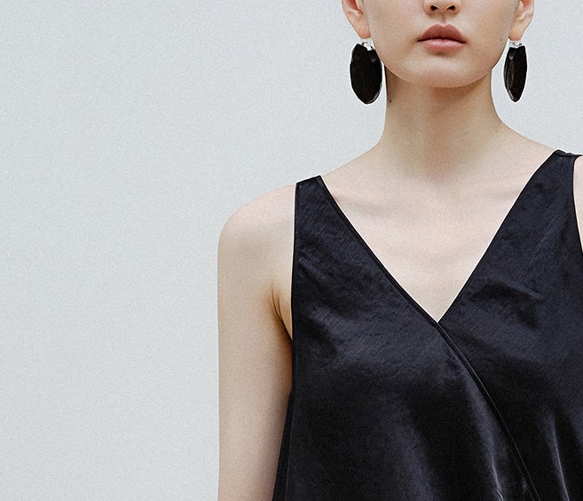 ZHUCHONGYUN Black Stylish Wide Strap V-Neck Pleated Slit Dress-SABRI.