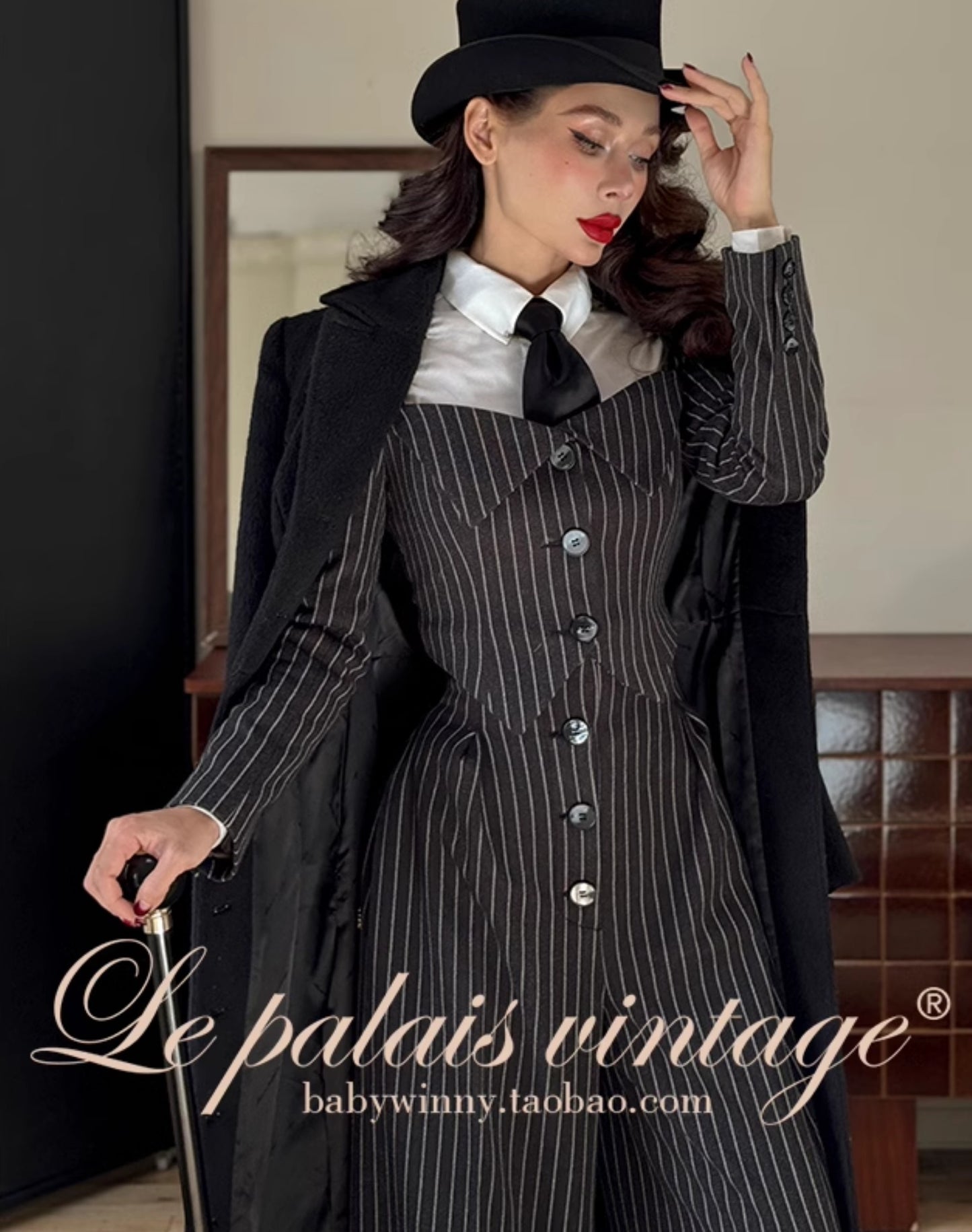 Le Palais Vintage Original languid sexy off-the-shoulder slim white shirt-BEA.