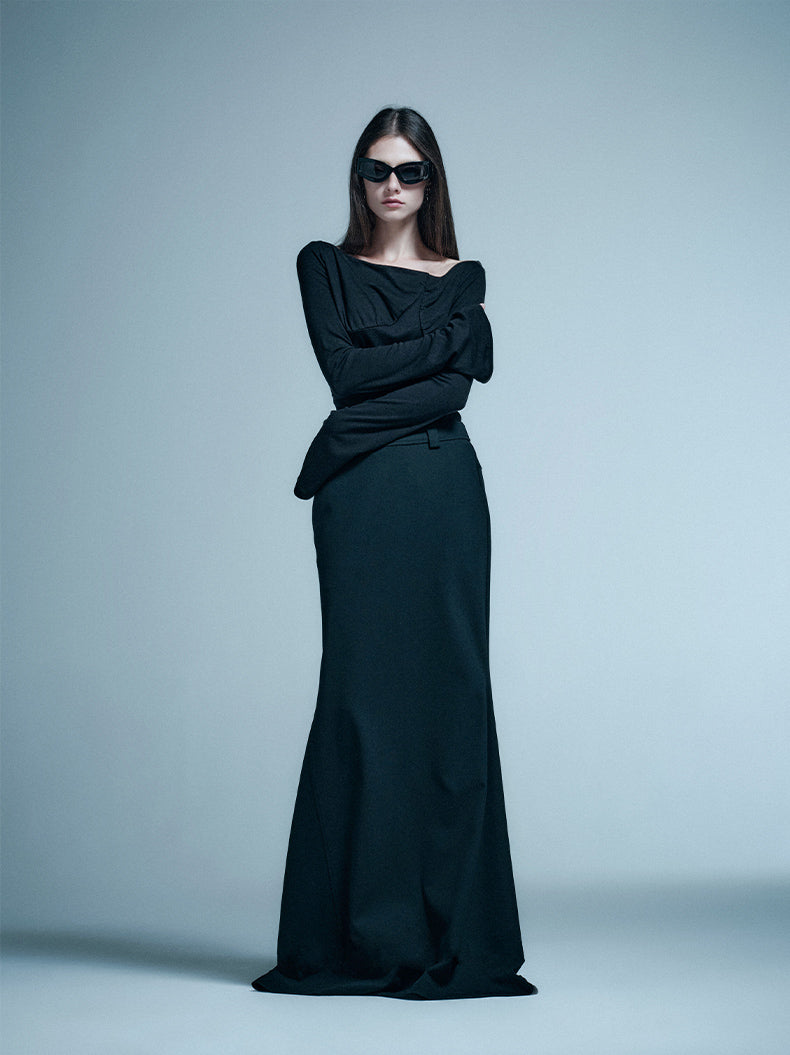 ANNAKIKI BLACK FOUR-POINTED STAR RUFFLED SLIM TOP-YUTO