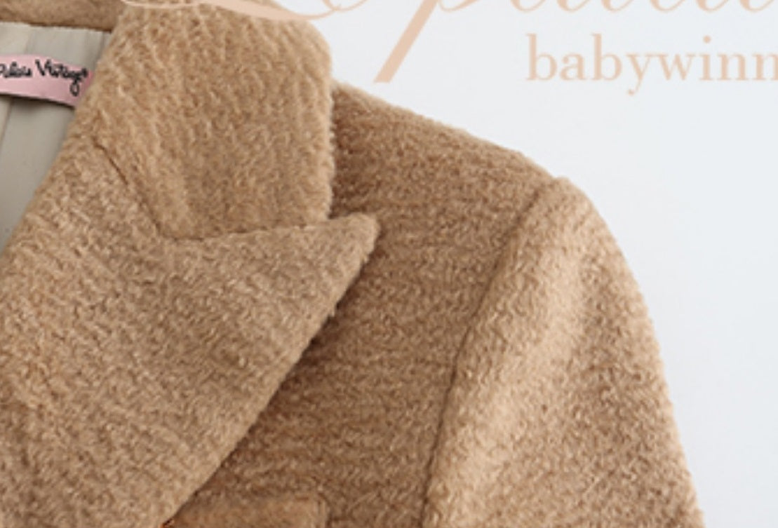 Le Palais Vintage Luxury Beige Suit Collar Long Sleeve Straight Long Winter Coat-KIKE.