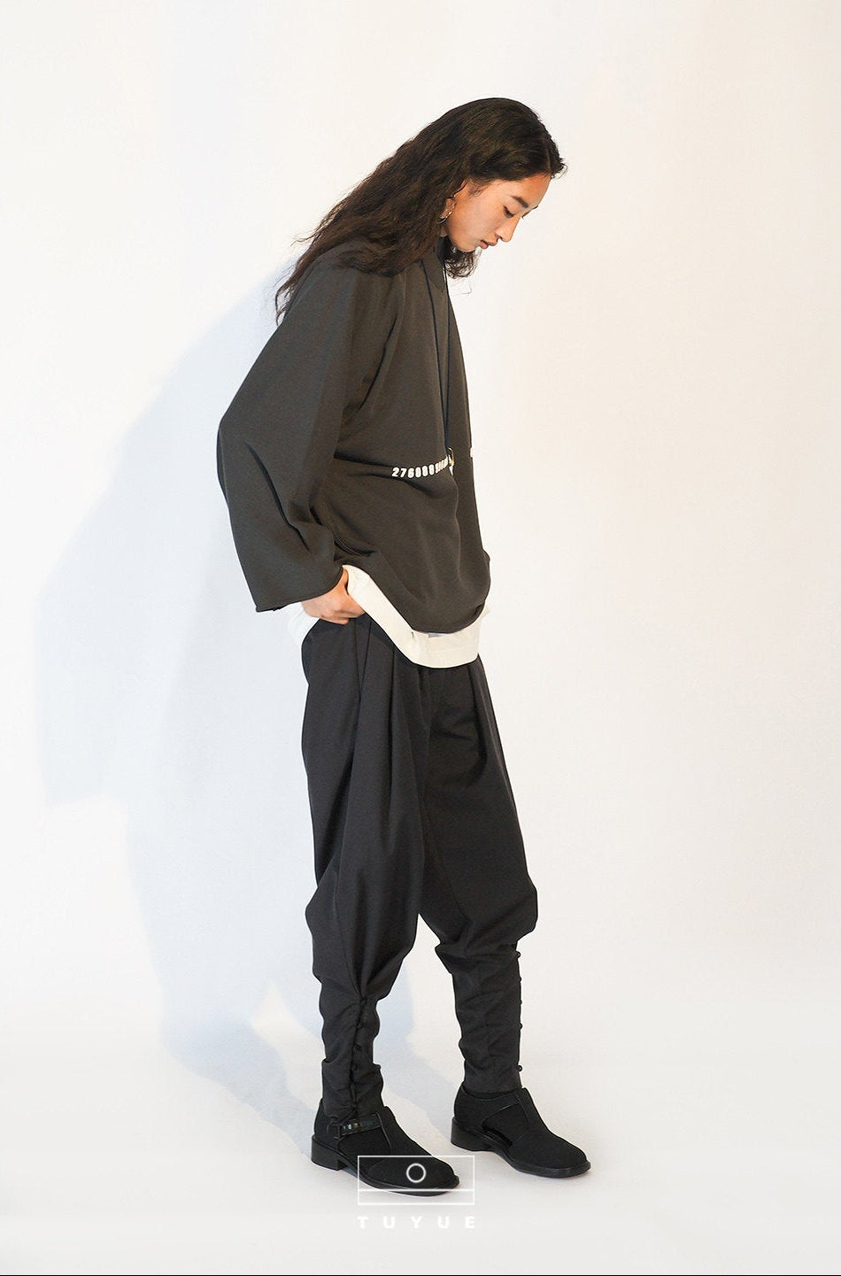 TUYUE Grey Heavy Cotton Small Turtleneck Relaxed Sweatshirt - DAWN.