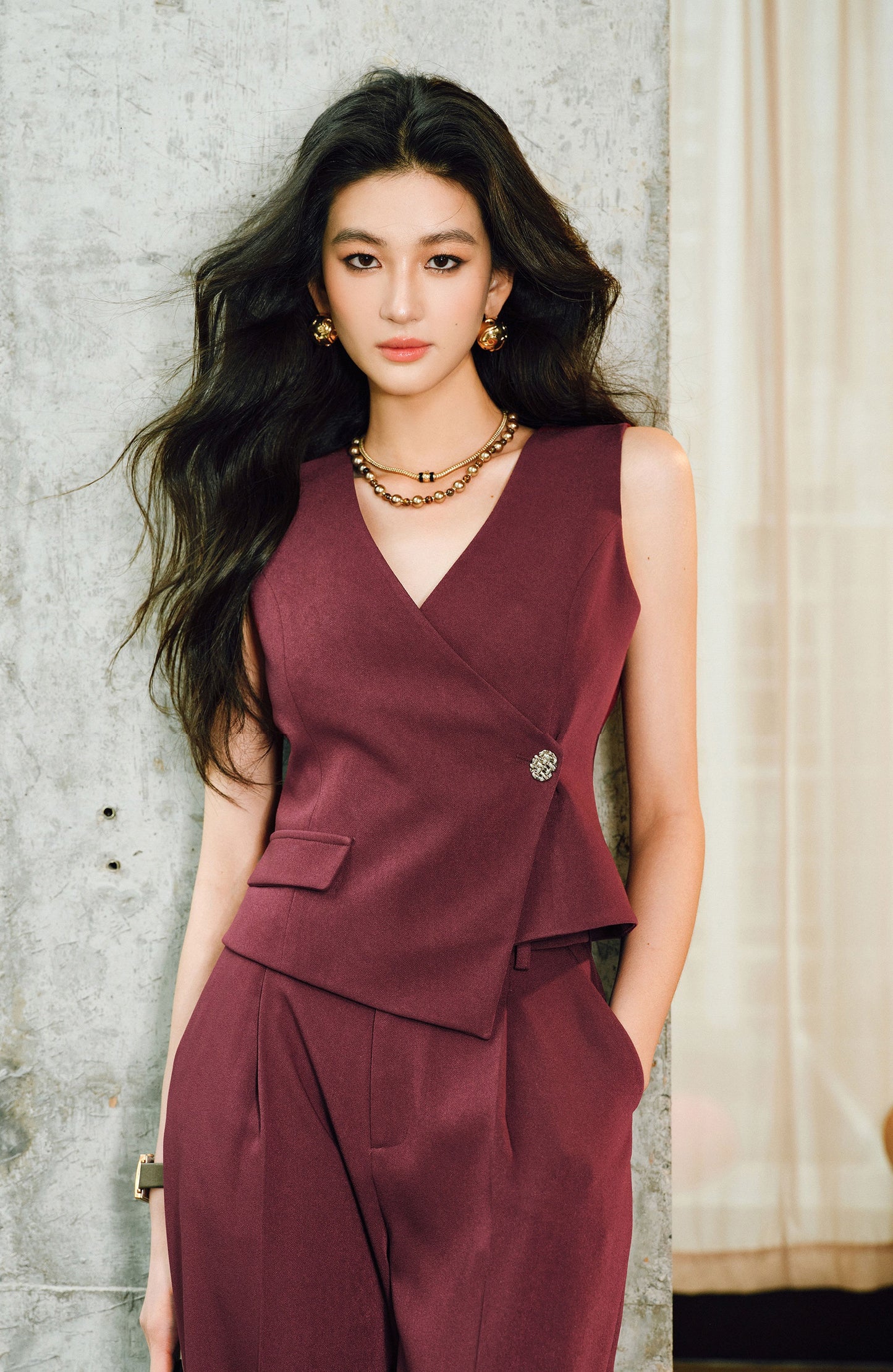 WANGXO | Cool Skin-Friendly Slanted Vest & Single-Pleated Trousers Elegant Suit- VEDA