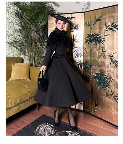 Le Palais Vintage's 1950's original removable cape thick woolen coat - Ster