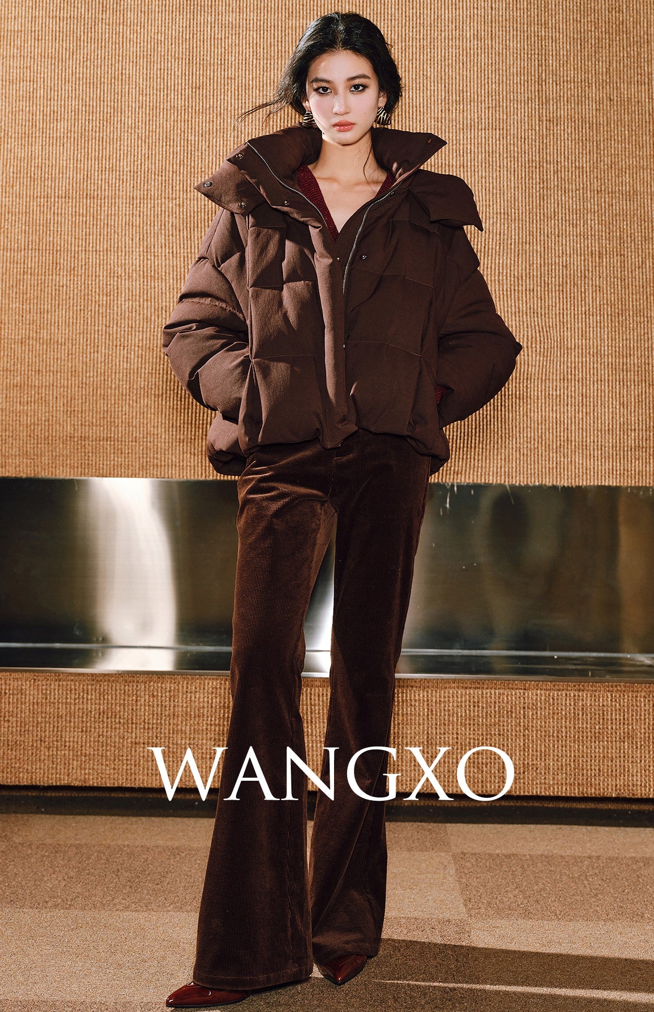 WANGXO | Lock-Temperature Hollow Yarn Hooded Short Down Puffer Jacket - VILA.