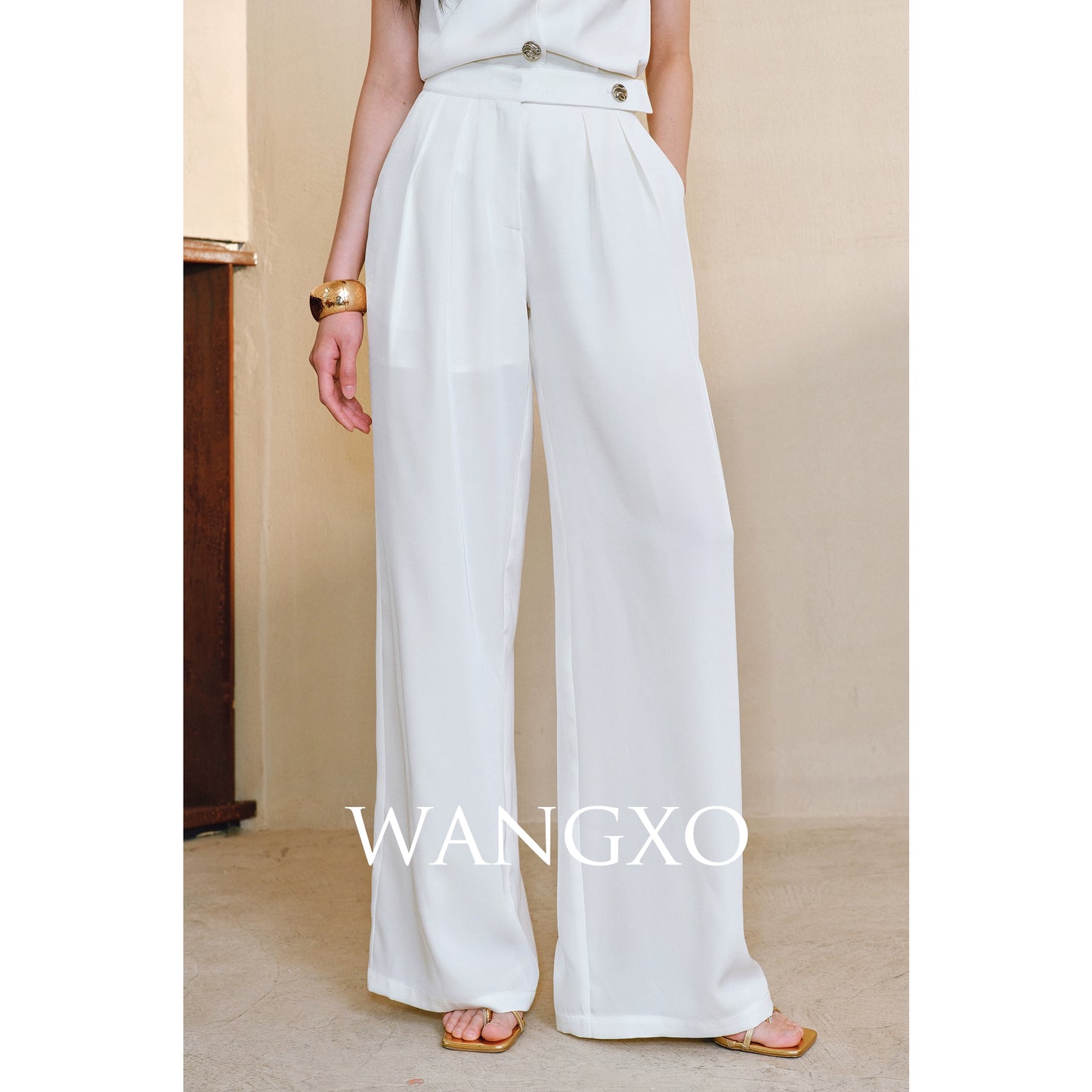 WANGXO | Skin-Friendly Fabric with High-End Metal Buckle Hand-Pinched Layered Urban Suit -NIXI