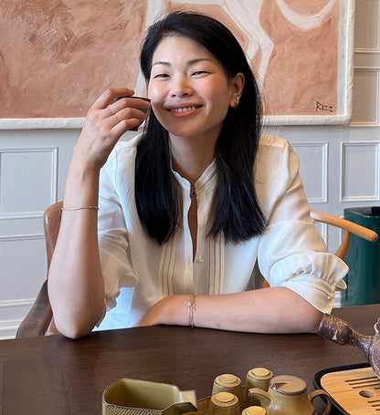 COMME MOI Lu Yan Designer's new women's commuter silk long-sleeved stand-up collar shirt - POWER.