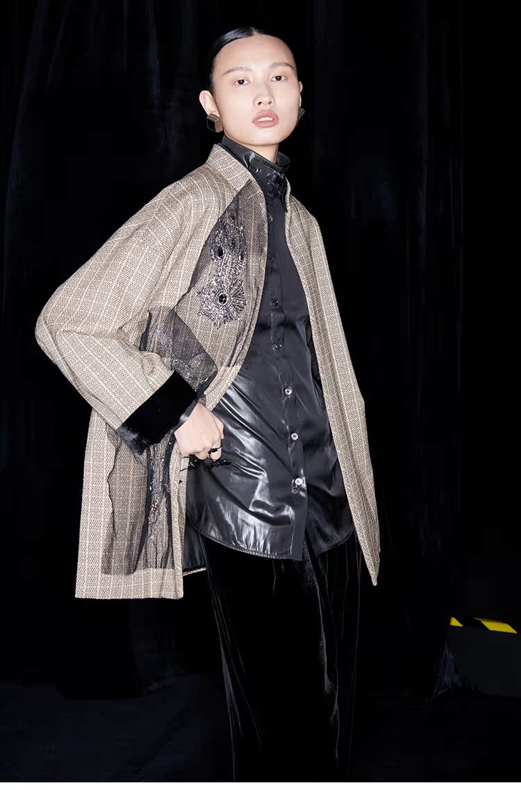 M essential Mackay designer brand embroidered new Chinese cardigan top - grunt.