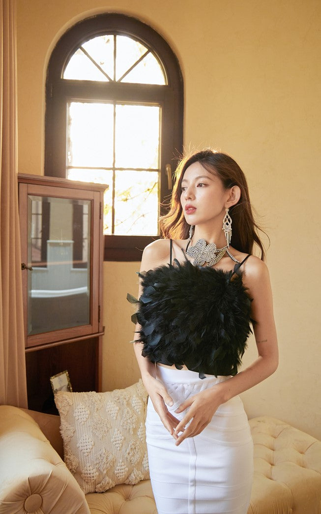 DOLLY Elegant Black/White Sleeveless Suspender Short Chic Vest-CASA