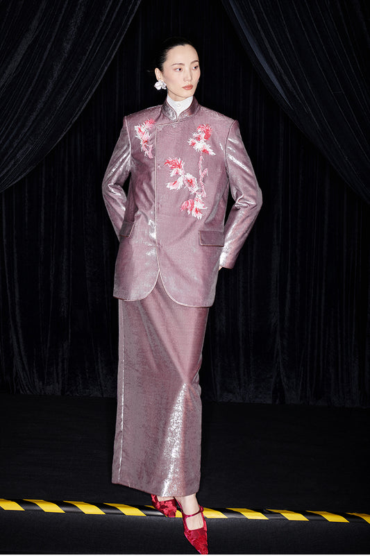 M essential Mackay designer silk blue beaded skirt suit - stance.