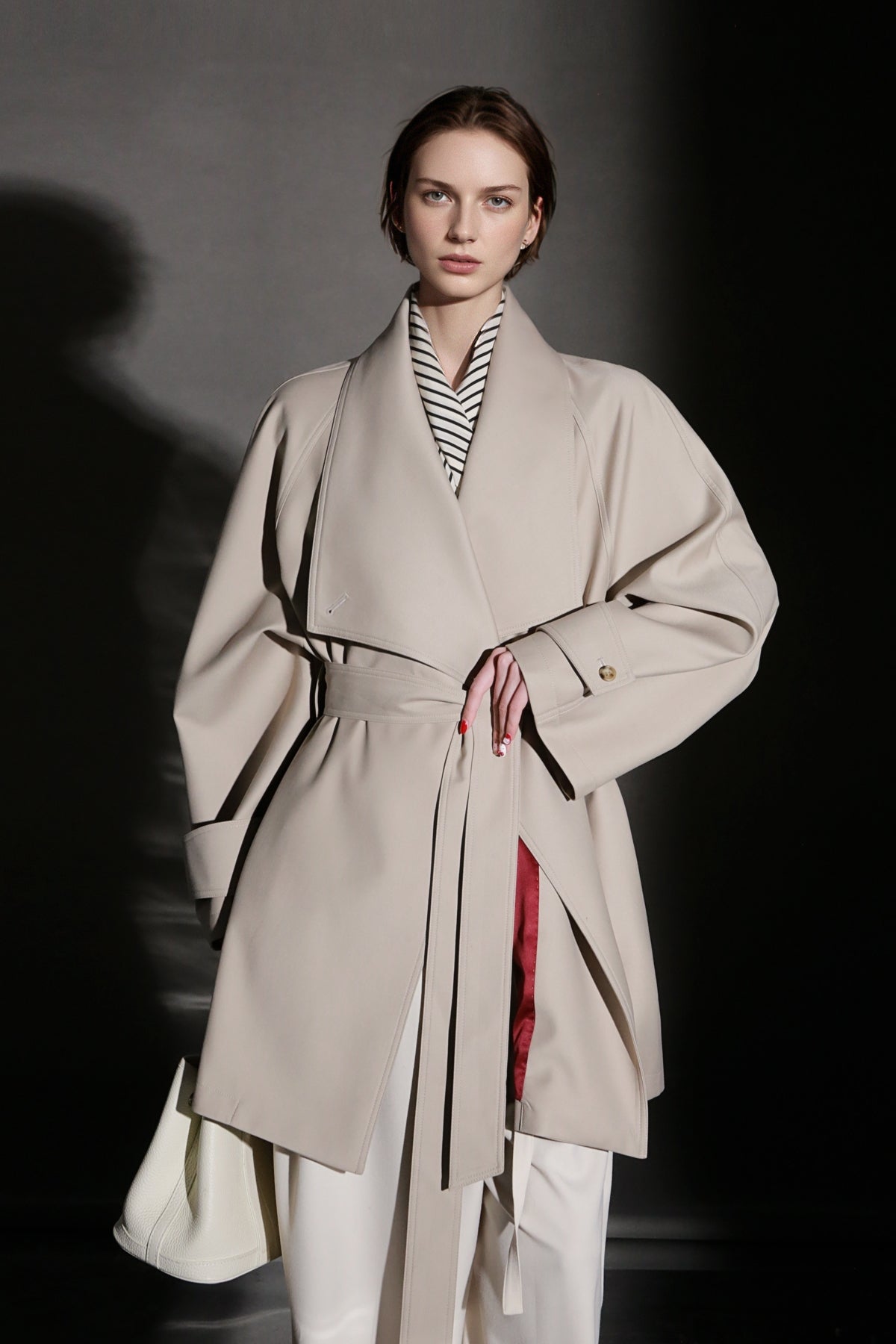 PIAOIN Silhouette design short windbreaker women's luxury jacket commuter-JEAN