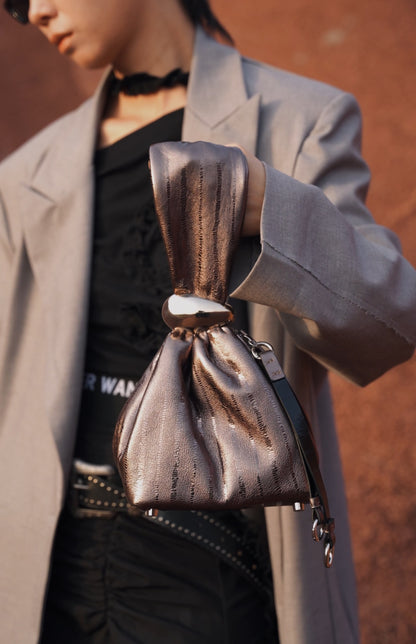 IUBALLET Timeless Triangle Leather Bag - LUCKY.