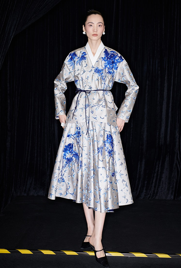 M essential Mackay designer butterfly dance jacquard blue vine and butterfly coat - WEST.